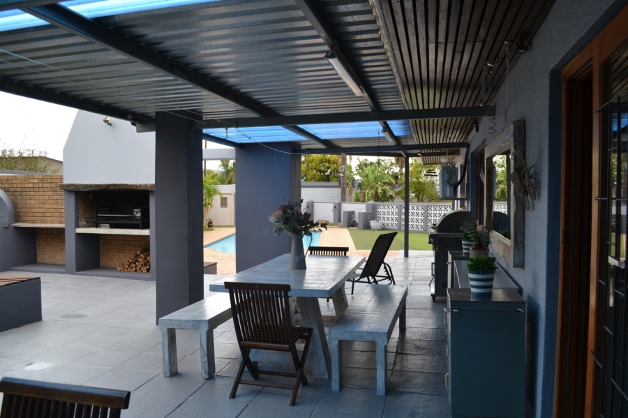 5 Bedroom Property for Sale in Wellington North Western Cape